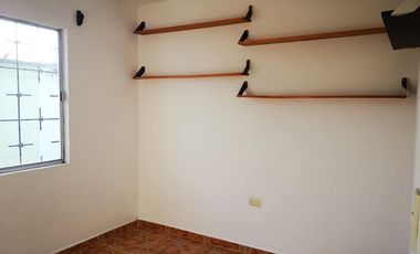 CASA EN VENTA A 20 MIN DE METEPEC, SAN DIMAS