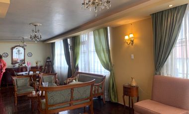 Venta Casa Rentera esquinera sector Miraflores