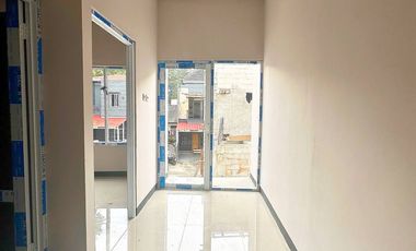 RUMAH 2 LANTAI READY STOCK 550 JUTA DKT MALL CIJANTUNG PASAR REBO, SHM