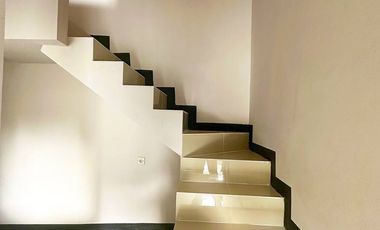 RUMAH 2 LANTAI READY STOCK 550 JUTA DKT MALL CIJANTUNG PASAR REBO, SHM