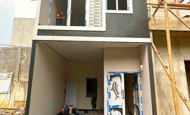 RUMAH 2 LANTAI READY STOCK 550 JUTA DKT MALL CIJANTUNG PASAR REBO, SHM