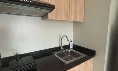 FOR RENT - ELEGANT STUDIO WITH PARKING IN SOLINEA TOWER 3 (LAZULI), AYALA CEBU. FURNISHED.