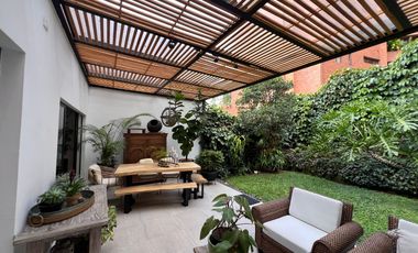 VENDO CASA EN UNIDAD CERRADA EN CASTROPOL- MEDELLIN-EL POBLADO