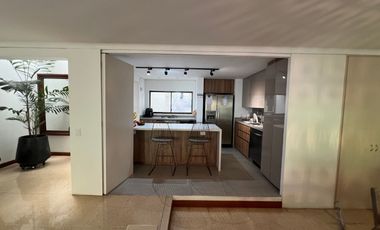 VENDO CASA EN UNIDAD CERRADA EN CASTROPOL- MEDELLIN-EL POBLADO