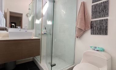 VENDO CASA EN UNIDAD CERRADA EN CASTROPOL- MEDELLIN-EL POBLADO