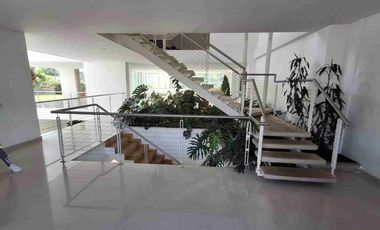 Alquilo Casa en pance