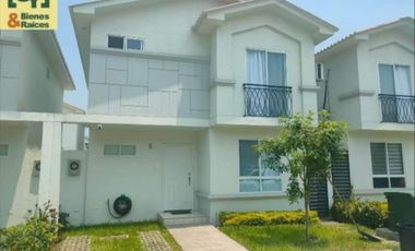 Alquiler Urb. Casa Laguna (Oasis)