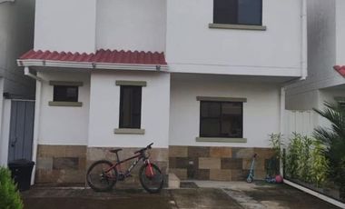 VENTA Urb. Logare :  Via a Salitre