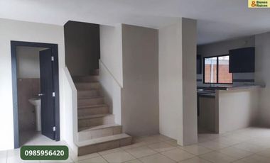 VENTA Urb. Logare :  Via a Salitre