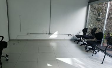 CASA CON USO DE SUELO OFICINAS/CONSULTORIOS O HABITACIONAL, CAMPESTRE CHURUBUSCO, TAXQUEÑA, COYOACAN