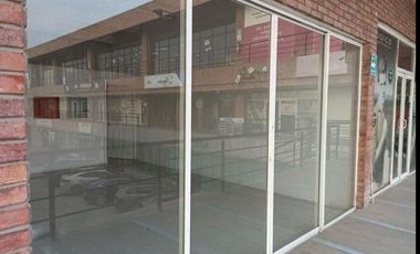 LOCAL COMERCIAL EN RENTA PLAZA TOTOLTEPEC
