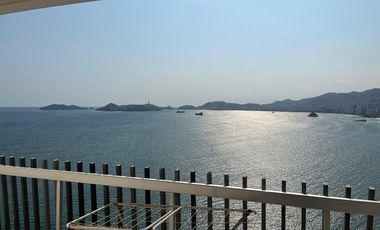 Acapulco Departamento De Playa De Oportunidad En Venta En Condominio La Palapa