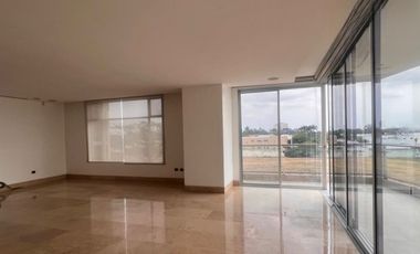 Departamento en venta con vista al Ríos, Guayaquil Tennis Club - Samborondón