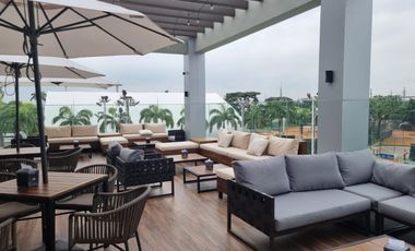 Departamento en venta con vista al Ríos, Guayaquil Tennis Club - Samborondón