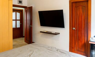 Casa en venta de una planta, Urb. Fontana - Samborondón Km 2.5