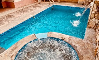 Casa de campo de venta Cuenca Ecuador con piscina