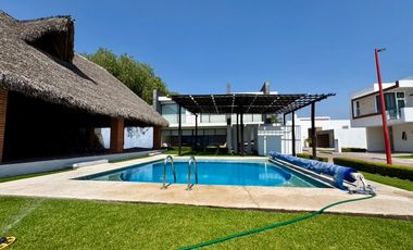 Moderna Casa en Venta Fraccionamiento Bambú Atlixco, Puebla