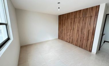 CASA EN VENTA EN AGUASCALIENTES, ZONA LA QUERENCIA (CONTADERO)