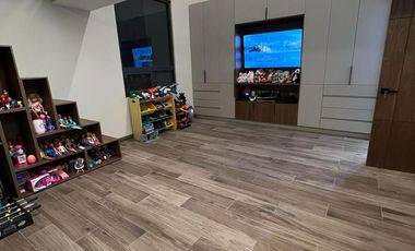 ¡Vive con confort y exclusividad en esta espectacular casa en venta!