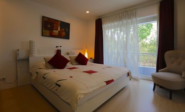 Jomtien Yacht Club property with private Boat Mooring
