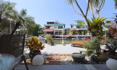 Jomtien Yacht Club property with private Boat Mooring