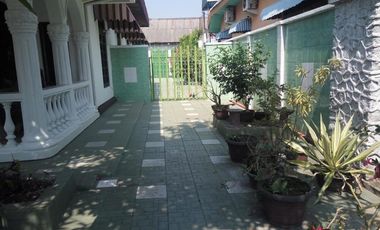 Rumah antik cocok untuk quest house di tengah kota Madiun Jawa Timur