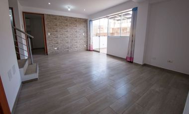 VENTA EXCELENTE DUPLEX EN SANTA CATALINA