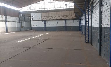 VENTA DE TERRENO 2458 M2, FRENTE 35 M, ZONIFICACION VIVIENDA TALLER, RDM 12 PISOS