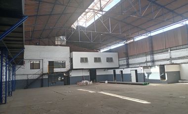 VENTA DE TERRENO 2458 M2, FRENTE 35 M, ZONIFICACION VIVIENDA TALLER, RDM 12 PISOS