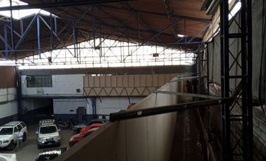 VENTA DE TERRENO 2458 M2, FRENTE 35 M, ZONIFICACION VIVIENDA TALLER, RDM 12 PISOS