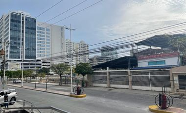 LOCAL EN ARRIENDO EN CC GRAN BAZAR - SANTA MARTA