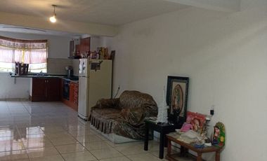 Casa en vente en la 24 de abril