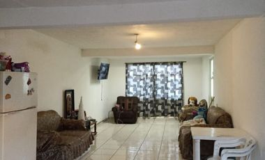 Casa en vente en la 24 de abril