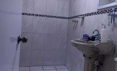 Casa en vente en la 24 de abril