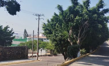 Venta de Excelente Lote en el Fraccionamiento Burgos Bugambilias, Temixco, Morelos