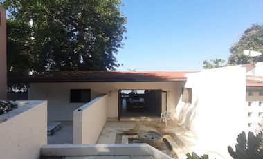 TEQUESQUITENGO ESPECTACULAR RESIDENCIA A ORILLA DEL LAGO 8 RECAMARAS