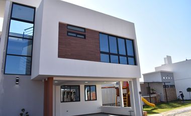 Casa en venta en Cuautlancingo, Puebla 🏡