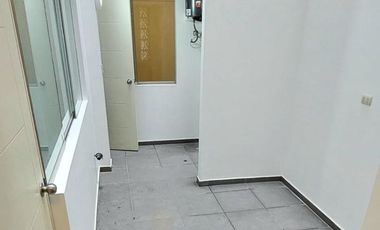 Departamento en 1er piso elevado San Borja