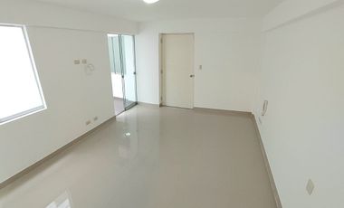 Departamento en 1er piso elevado San Borja