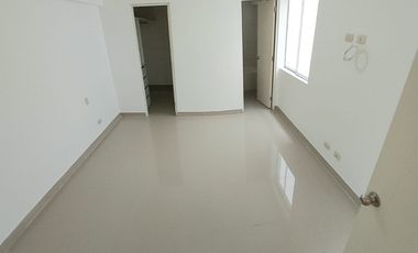 Departamento en 1er piso elevado San Borja