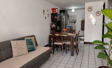 Linda casa en VENTA de una sola planta en Jardines del Valle, Zapopan