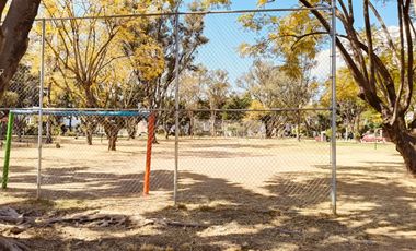 Linda casa en VENTA de una sola planta en Jardines del Valle, Zapopan