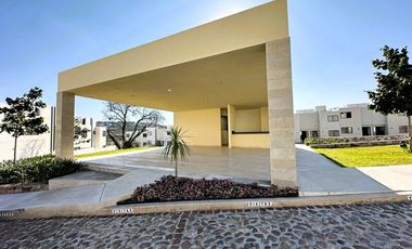 Casa en Corregidora, Qro.,. 2 Plantas opción a Roof Garden. Precio Promoción Octubre $1´864,012