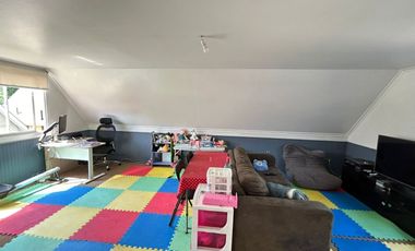 CASA EN VENTA EN HUECHURABA A PASOS DE COLEGIOS GRACE Y LINCOLN