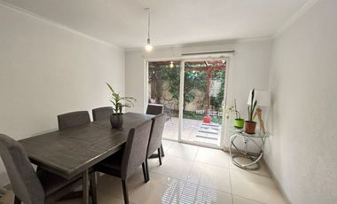 CASA EN VENTA EN HUECHURABA A PASOS DE COLEGIOS GRACE Y LINCOLN
