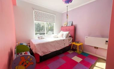 CASA EN VENTA EN HUECHURABA A PASOS DE COLEGIOS GRACE Y LINCOLN