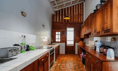 Dijual Ribka Hotel Banda Neira Maluku Lokasi Super Strategis Cocok Untuk Investasi