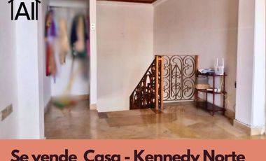 Se vende Casa en Kennedy Norte en Guayaquil Norte