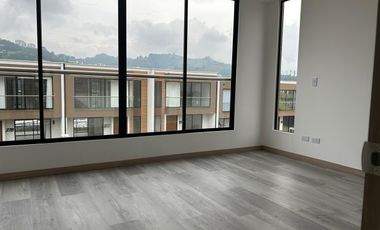 PRECIOSA Y AMPLÍSIMA CASA ESQUINERA  DE 120 M2 EN EL SECTOR DE LA FLORIDA