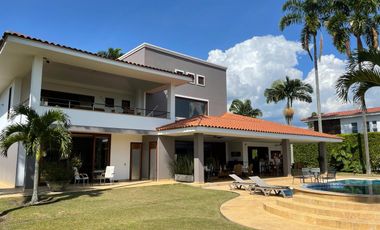 Vendo espectacular casa en exclusivo conjunto cerrado, Malabar, Cerritos, Pereira